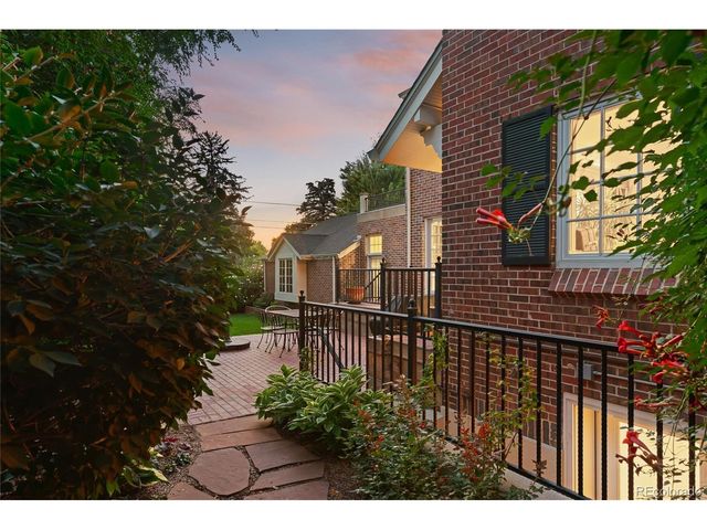 167 Bellaire St, Denver, CO 80220