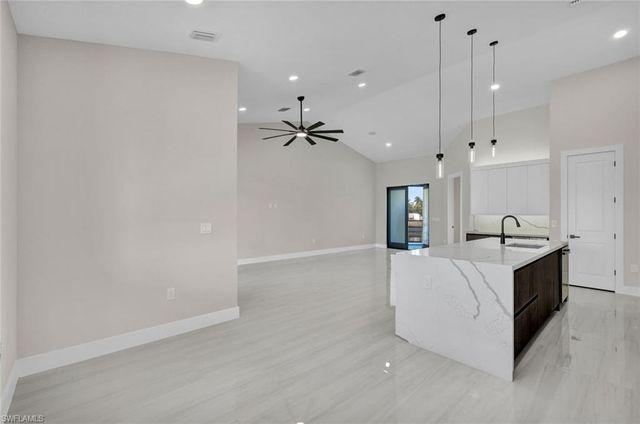 3210 SW 11th PL, Cape Coral, FL 33914