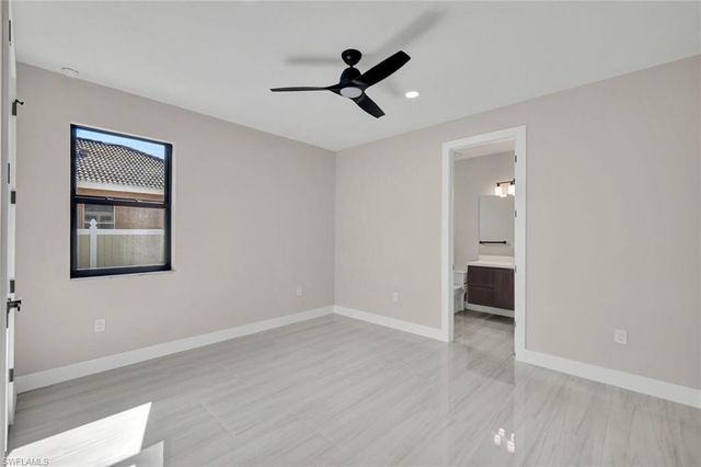 3210 SW 11th PL, Cape Coral, FL 33914