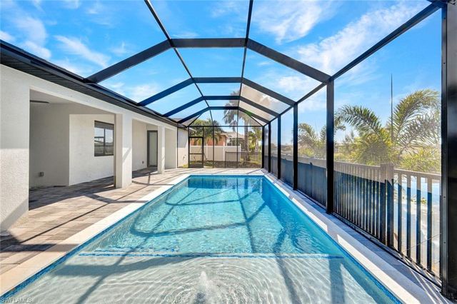 3210 SW 11th PL, Cape Coral, FL 33914