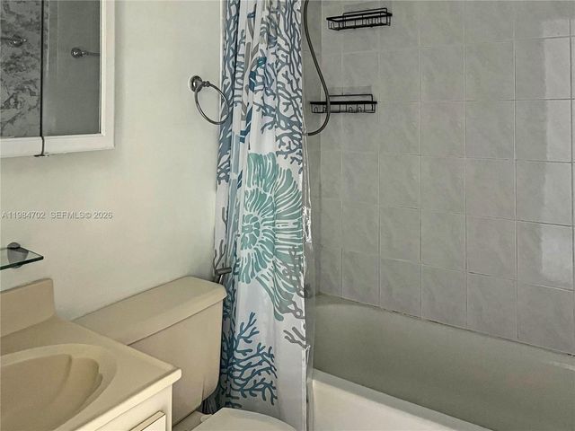 5447 W 22nd Ct 5447, Hialeah, FL 33016