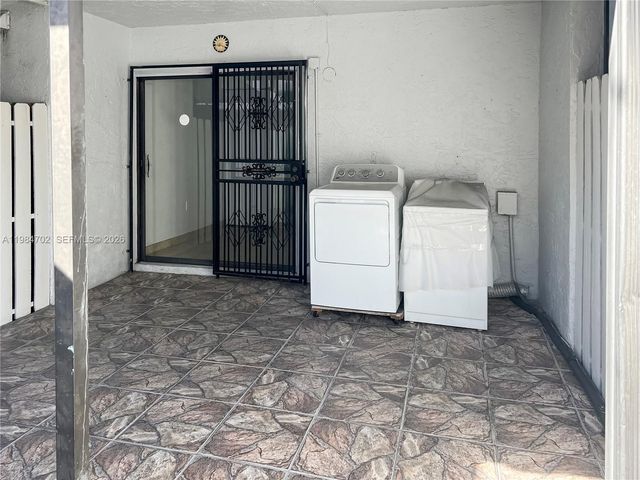 5447 W 22nd Ct 5447, Hialeah, FL 33016