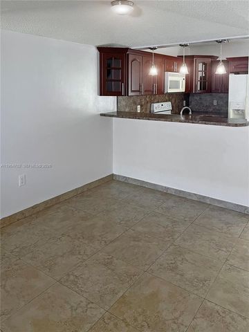 5447 W 22nd Ct 5447, Hialeah, FL 33016