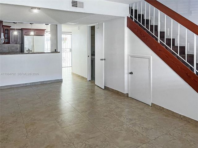 5447 W 22nd Ct 5447, Hialeah, FL 33016