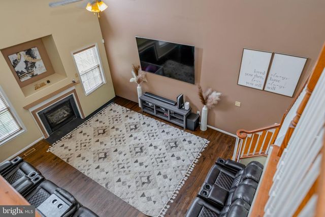1005 GREAT OAKS LN, Fredericksburg, VA 22401