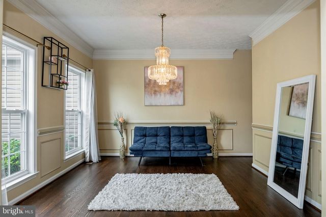 1005 GREAT OAKS LN, Fredericksburg, VA 22401