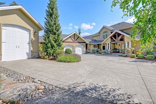 188 Glacier Peak Drive, Camano Island, WA 98282
