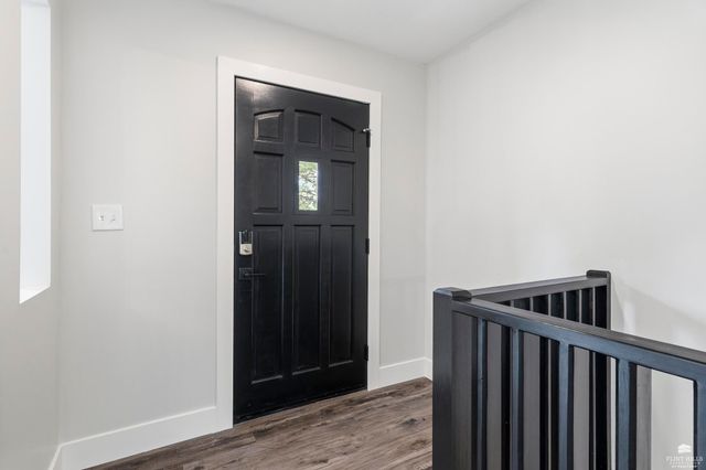 1716 Sheffield Circle, Manhattan, KS 66503