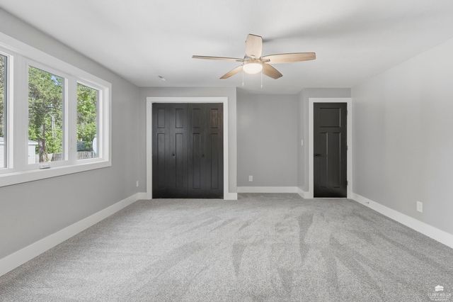 1716 Sheffield Circle, Manhattan, KS 66503