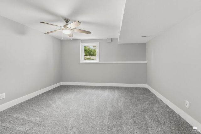 1716 Sheffield Circle, Manhattan, KS 66503