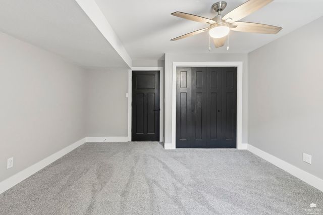 1716 Sheffield Circle, Manhattan, KS 66503
