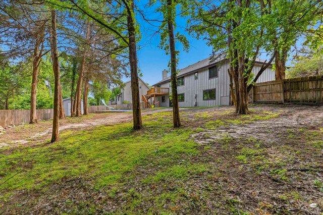 1716 Sheffield Circle, Manhattan, KS 66503