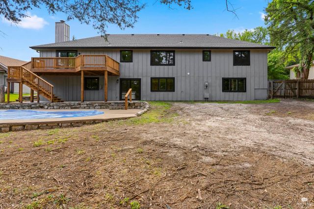 1716 Sheffield Circle, Manhattan, KS 66503