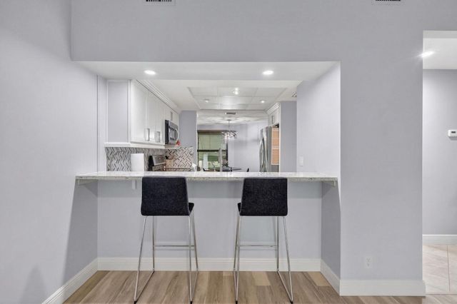 5230 SE Seascape Way 201, Stuart, FL 34997