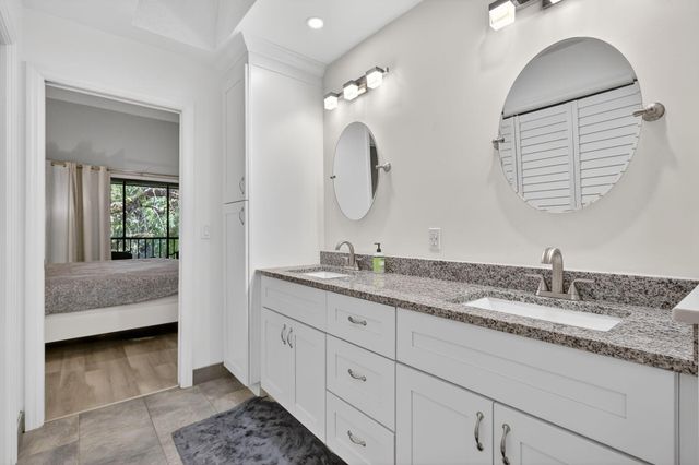 5230 SE Seascape Way 201, Stuart, FL 34997