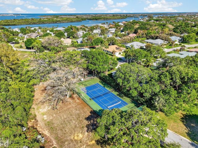 5230 SE Seascape Way 201, Stuart, FL 34997