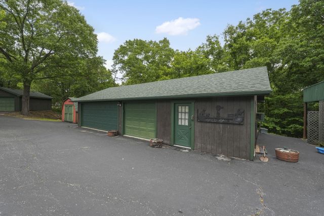 1906 State Hwy 265, Hollister, MO 65672