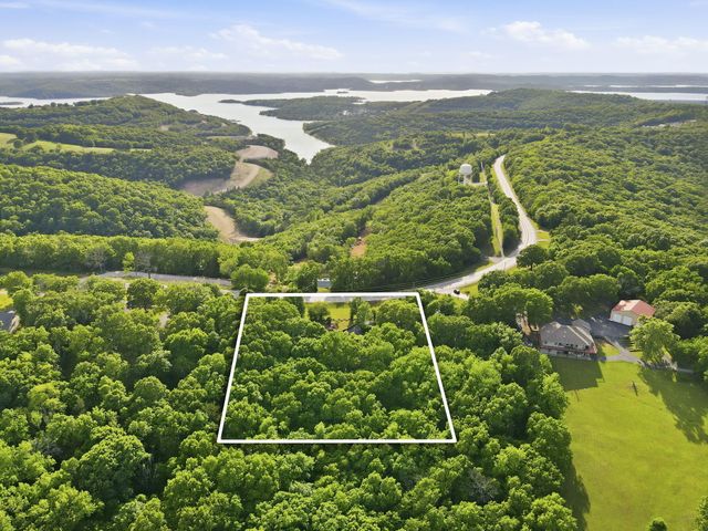1906 State Hwy 265, Hollister, MO 65672