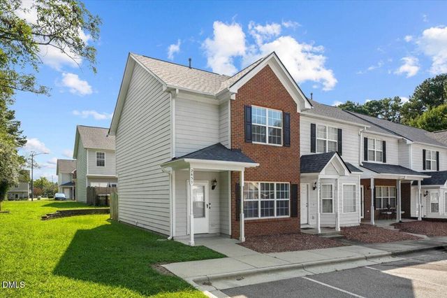 2857 Bennington Drive, Clayton, NC 27520