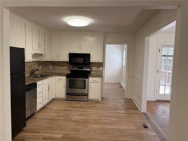 4499 Browning Court NE, Marietta, GA 30066