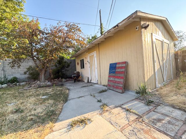 1092 ELM AVE, Brigham City, UT 84302