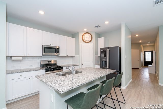10711 Hernando, Converse, TX 78109