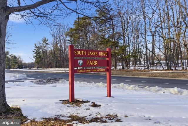 2142 CARTWRIGHT PL, Reston, VA 20191