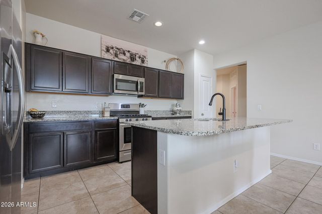 31029 W COLUMBUS Avenue, Buckeye, AZ 85396