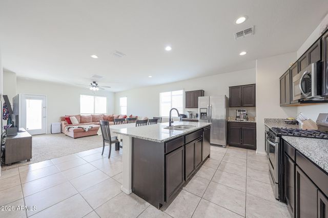 31029 W COLUMBUS Avenue, Buckeye, AZ 85396