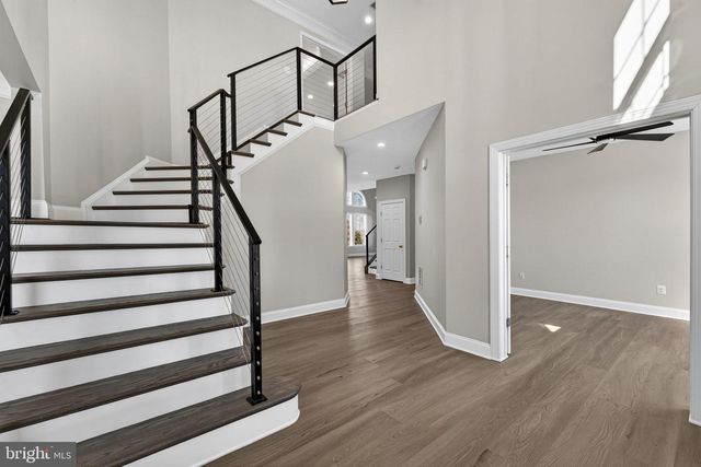 898 DECLARATION DR, Charles Town, WV 25414