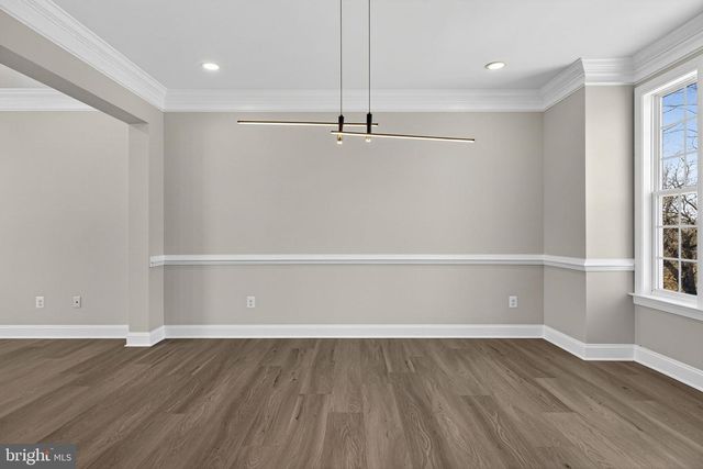 898 DECLARATION DR, Charles Town, WV 25414