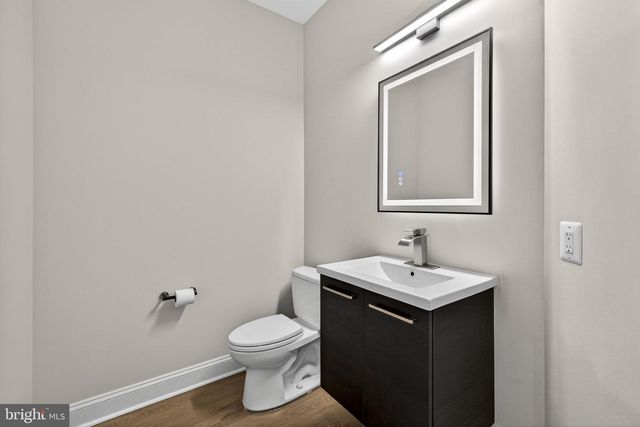 898 DECLARATION DR, Charles Town, WV 25414