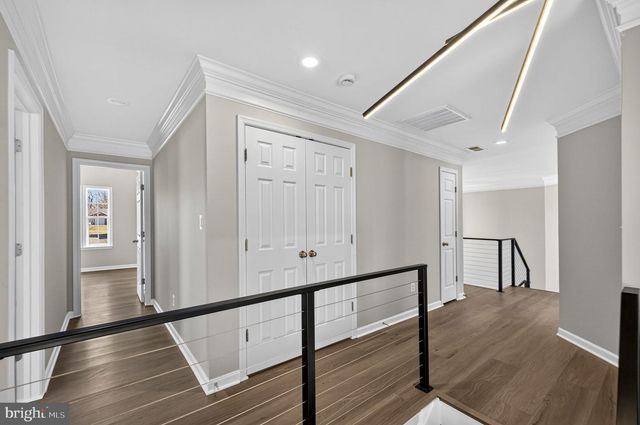 898 DECLARATION DR, Charles Town, WV 25414