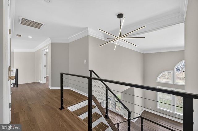 898 DECLARATION DR, Charles Town, WV 25414