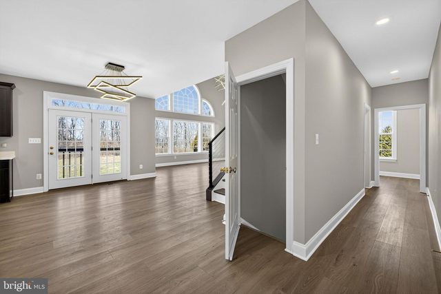 898 DECLARATION DR, Charles Town, WV 25414