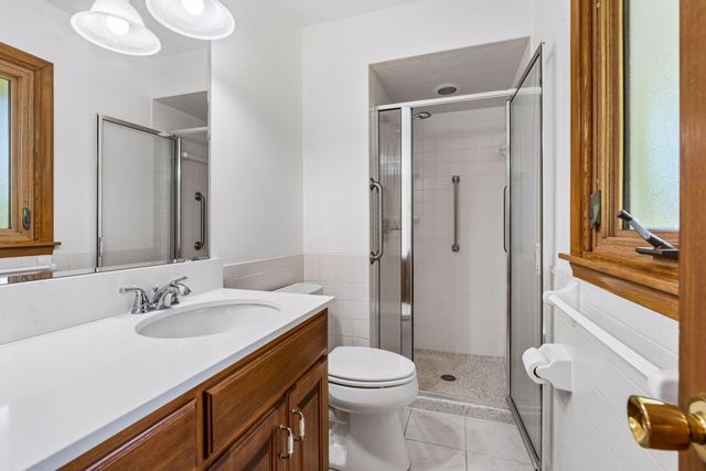 14211 Lennell Drive, Minnetonka, MN 55345