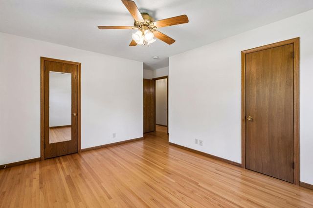 14211 Lennell Drive, Minnetonka, MN 55345