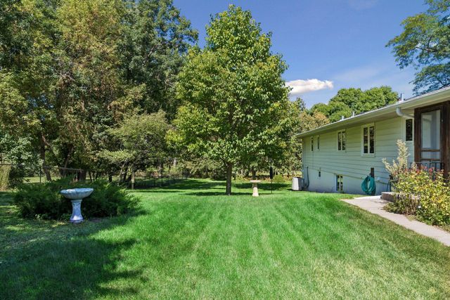 14211 Lennell Drive, Minnetonka, MN 55345