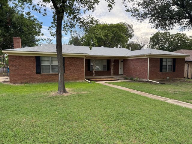 1820 Linden Drive, Denton, TX 76201
