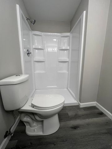 624 N 625 W, Hobart, IN 46342