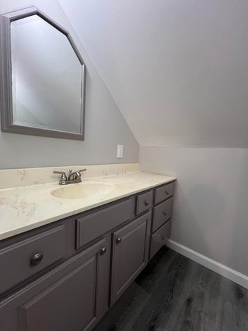 624 N 625 W, Hobart, IN 46342