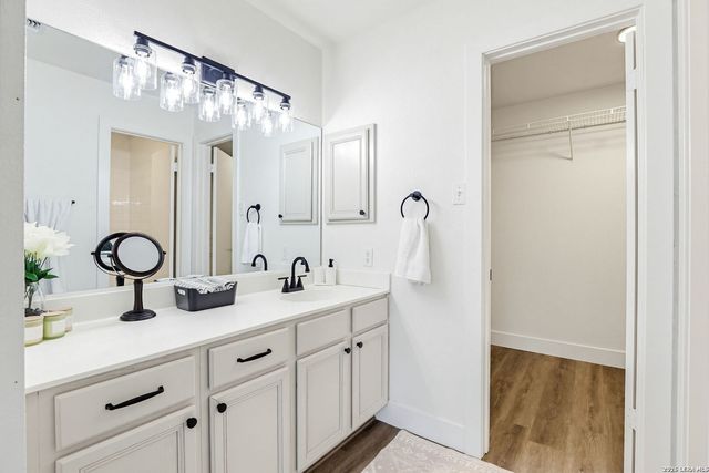 6010 Norse, San Antonio, TX 78240