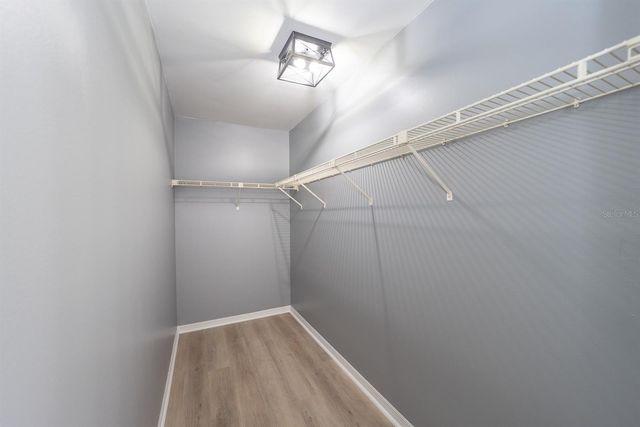 16076 DAWNVIEW DRIVE, Tampa, FL 33624