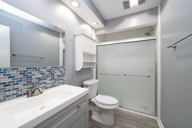 16076 DAWNVIEW DRIVE, Tampa, FL 33624