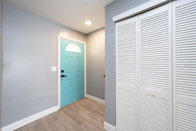 16076 DAWNVIEW DRIVE, Tampa, FL 33624