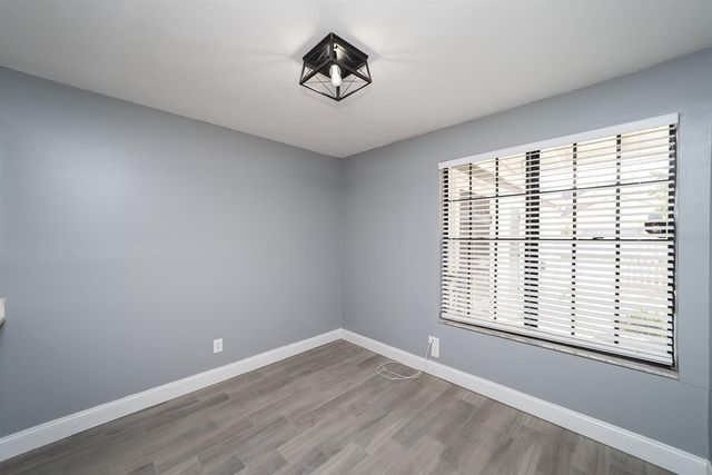 16076 DAWNVIEW DRIVE, Tampa, FL 33624