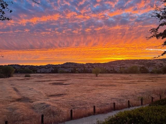 1420 Folsom Meadows Cir, Folsom, CA 95630