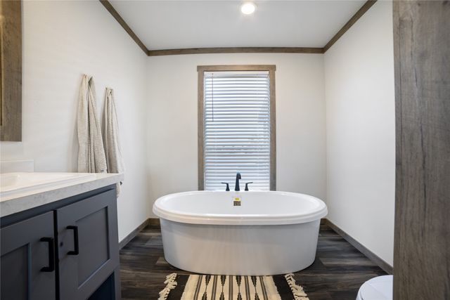 2004 Buffet Way, Poolville, TX 76487