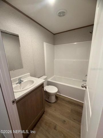 213 MILTON AVENUE, Interlachen, FL 32148