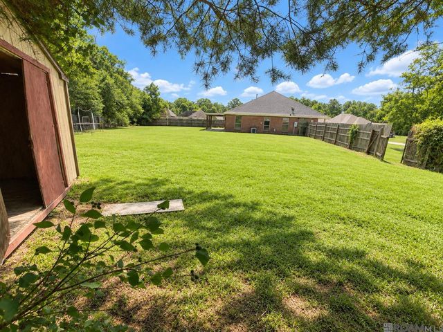 23885 Partridge Ln, Denham Springs, LA 70726